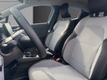 Renault clio v nouvelle tce 90 evolution carplay garantie 12 mois europe occasion simplicicar perpignan  simplicicar...