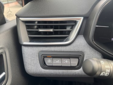 Renault clio v nouvelle tce 90 evolution carplay garantie 12 mois europe occasion simplicicar perpignan  simplicicar...