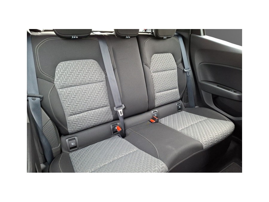 RENAULT d'occasion CLIO 1.6 E-TECH 145 EQUILIBRE de 2022 Champigny