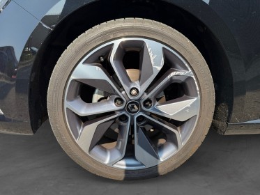 Renault megane iv berline tce 140 fap gt-line  garantie 12 mois   caméra de recul occasion simplicicar lyon nord simplicicar...