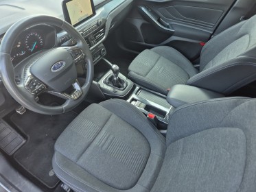 Ford focus active 1.0 ecoboost 125 ss active garantie 12 mois occasion simplicicar angers simplicicar simplicibike france