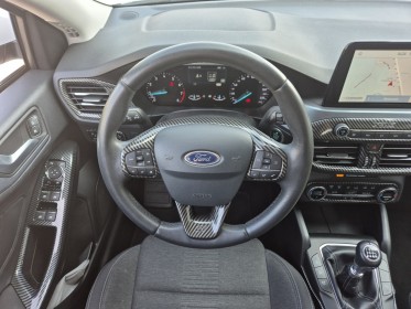 Ford focus active 1.0 ecoboost 125 ss active garantie 12 mois occasion simplicicar angers simplicicar simplicibike france