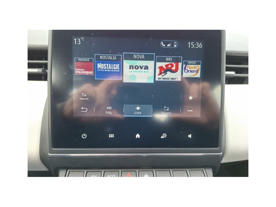 RENAULT d'occasion CLIO 1.6 E-TECH 145 EQUILIBRE de 2022 Champigny