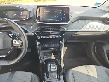 Peugeot 208 electrique 50 kwh 136ch allure pack soh 98,6 % occasion osny simplicicar simplicibike france
