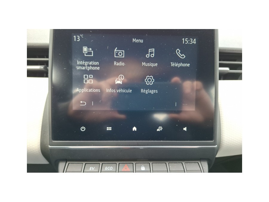 RENAULT d'occasion CLIO 1.6 E-TECH 145 EQUILIBRE de 2022 Champigny