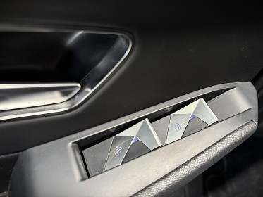 Ds ds7 crossback business rivoli hybride e-tense 300 eat8 4x4 hayon main libre sièges cuir et electriques carplay gps...