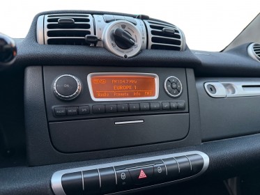 Smart fortwo 71ch toit panoramique vitres Électrique garantie 12 mois occasion paris 17ème (75)(porte maillot) simplicicar...