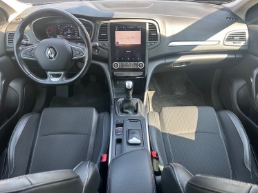 Renault megane iv estate tce 140 fap - 21b intens occasion simplicicar lyon nord simplicicar simplicibike france