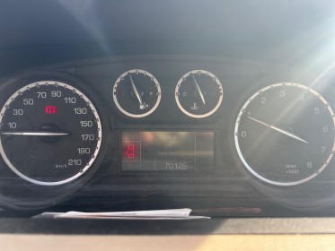 Lancia ypsilon 1.2 8v 69 ch stopstart gold / garantie 12 mois occasion simplicicar rouen simplicicar simplicibike france