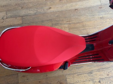 Piaggio vespa elettrica red 45  / garantie 12 mois occasion parc moto simplicicar simplicibike france