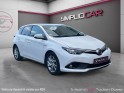 Toyota auris hybride 136h tendance occasion simplicicar toulon ouest simplicicar simplicibike france