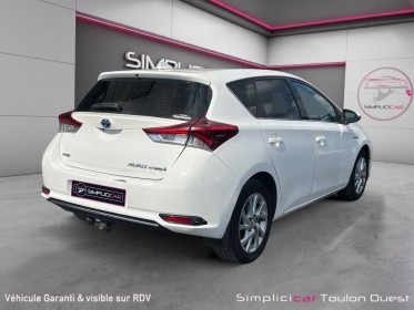 Toyota auris hybride 136h tendance occasion simplicicar toulon ouest simplicicar simplicibike france