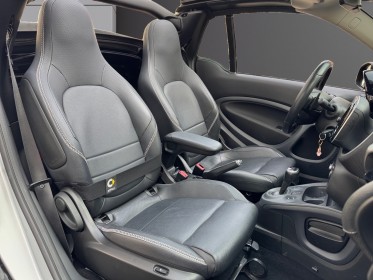 Smart fortwo cabrio 0.9 109 ch ss ba6 brabus xclusive occasion paris 17ème (75)(porte maillot) simplicicar simplicibike france