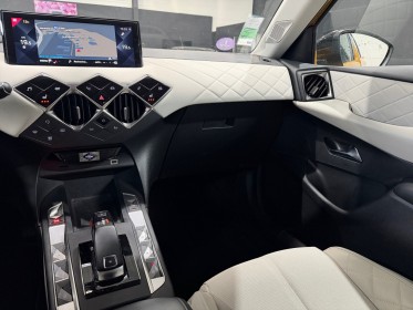 Ds ds 3 crossback 1.2 130 eat8 grand chic siège massant/chauffant/affichage tête haute/intérieur blanc/carplay occasion...