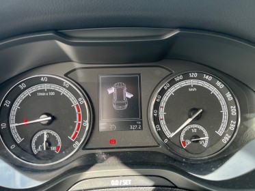 Skoda karoq 1.0 tsi 116 ch ambition keyless/camera de recul garantie 12 mois occasion simplicicar brive la gaillarde ...