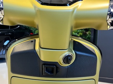 Piaggio vespa 300 gts  super sport 310 connecté garantie constructeur occasion simplicicar toulouse nord simplicicar...