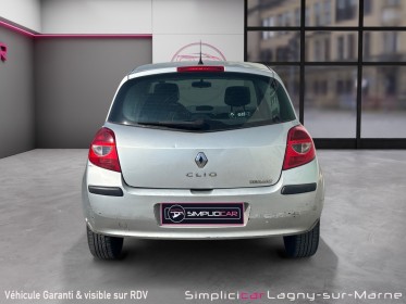 Renault clio iii 1.6 16v 110 confort pack clim dynamique a occasion simplicicar lagny  simplicicar simplicibike france