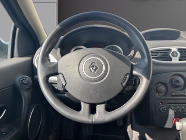 Renault clio iii 1.6 16v 110 confort pack clim dynamique a occasion simplicicar lagny  simplicicar simplicibike france