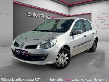 Renault clio iii 1.6 16v 110 confort pack clim dynamique a occasion simplicicar lagny  simplicicar simplicibike france