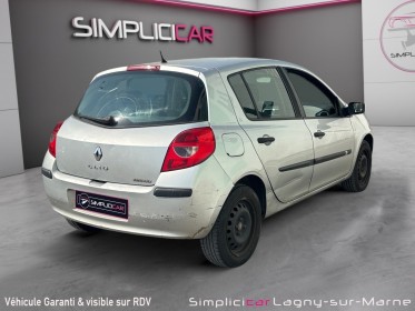Renault clio iii 1.6 16v 110 confort pack clim dynamique a occasion simplicicar lagny  simplicicar simplicibike france