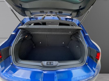 Renault megane iv berline tce 140ch edc r.s. line entretien renault garantie 12 mois occasion simplicicar royan simplicicar...