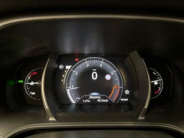 Renault megane iv berline tce 130 energy edc intens - camÉra de recul - feux auto - suivi complet - full led occasion...