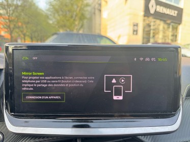 Peugeot 2008 puretech 130 ss eat8 gt toit pano ouvrant carplay suivi peugeot garantie 12 mois occasion montreuil (porte de...