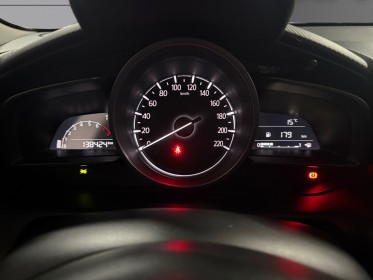 Mazda mazda2 1.5l skyactiv g 90ch elegance garantie 12 mois occasion simplicicar meximieux simplicicar simplicibike france