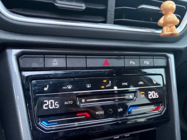 Volkswagen t-roc 1.5 tsi evo 150 dsg7 style exclusive - cuir - toit ouvrant - carplay occasion champigny-sur-marne (94)...