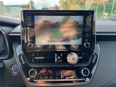 Toyota corolla pro hybride 184h dynamic business garantie 12 mois occasion montpellier (34) simplicicar simplicibike france