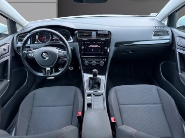 Volkswagen golf 1.0 tsi 110 sound carplay camera de recul régul adaptatif garantie 12 mois occasion simplicicar poitiers...