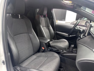 Toyota corolla hybride my22 122h design full entretient toyota 1ere main garantie 12 mois occasion simplicicar...