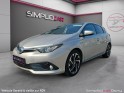 Toyota auris hybride 136h design toit panoramique garantie 12mois occasion osny simplicicar simplicibike france