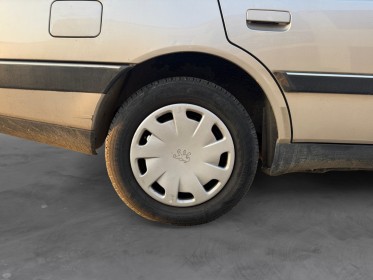 Peugeot 405 2.0i sri vitres électriques sièges velours garantie 12 mois occasion simplicicar mery-sur-oise simplicicar...