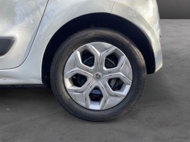 Renault twingo iii sce 75 - 20 zen kilometrages reel-climatisation-limitateur de vitesse occasion champigny-sur-marne (94)...