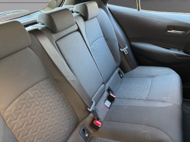 Toyota corolla hybride my21 122h design/ camera/ radar /entretien full toyota /2eme mains /garantie 12 mois occasion ...