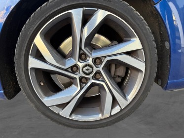 Renault megane iv berline tce 205 energy edc gt / affichage tete haute / ligne gt performance garantie 12 mois occasion...