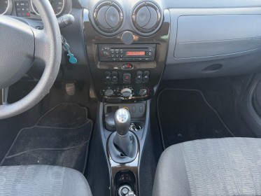 Dacia duster 1.6 16v 105 4x2 lauréate occasion abbeville simplicicar simplicibike france