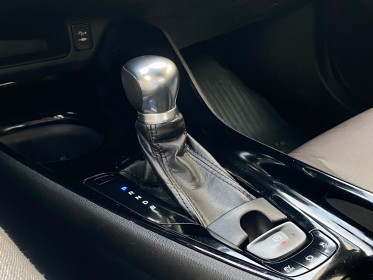 Toyota c-hr hybride 122h distinctive occasion simplicicar lagny  simplicicar simplicibike france