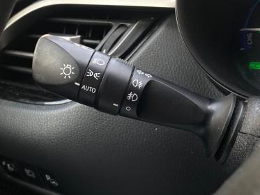 Toyota c-hr hybride 122h distinctive occasion simplicicar lagny  simplicicar simplicibike france