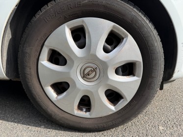 Opel corsa 1.2 - 85 ch twinport essentia occasion simplicicar vaucresson simplicicar simplicibike france