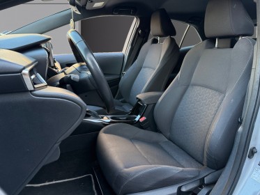 Toyota corolla pro hybride 122h dynamic business my21 applecarplay camera de recul garantie constructeur occasion simplicicar...