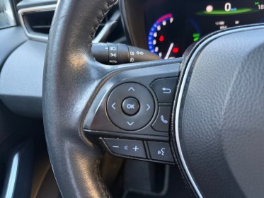 Toyota corolla pro hybride 122h dynamic business my21 applecarplay camera de recul garantie constructeur occasion simplicicar...