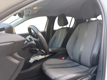 Peugeot 208 puretech 130 ss eat8 allure pack garantie de 12 mois climatisation carplay occasion simplicicar les...