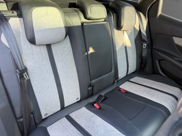 Peugeot 3008 hybrid4 300 e-eat8 gt line  tva recuperable  garantie 12 mois occasion simplicicar angers simplicicar...