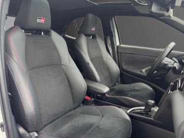 Toyota yaris cross hybride my22 116h 2wd gr sport occasion simplicicar livry gargan simplicicar simplicibike france