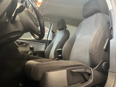 Seat leon 1.6 tdi 115 start/stop bvm5 style garantie 12 mois occasion simplicicar annecy simplicicar simplicibike france