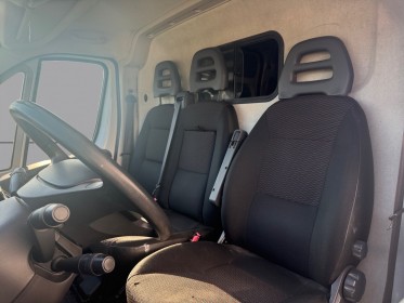 Citroen jumper fourgon tole 35 l3h2 bluehdi 130 bvm6 club pas de tva caméra attelage garantie 12 mois occasion simplicicar...