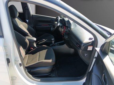 Hyundai i20 1.0 t-gdi 120ch hybrid 48v finition n line  / caméra de recul occasion réunion ville st pierre simplicicar...