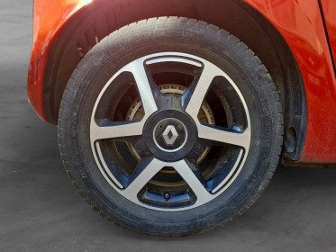 Renault twingo iii 0.9 tce 90 intens edc garantie 12 mois entretiens renault occasion simplicicar le raincy simplicicar...